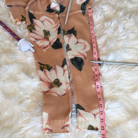 Show Me Your Mumu Cropped Varsity Sweater- in Southern Magnolia Knit - Picture 7 of 12